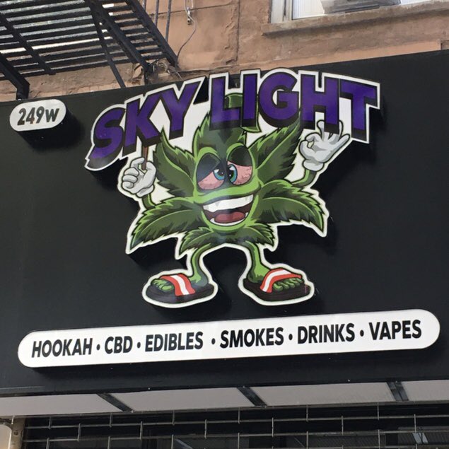 _RareArt's tweet photo. Legit lol how overnight EVERY single deli just became an open air brain fried nicktoon e-drug marketplace with a blacklight mural of bloodshot eyed Bart Simpson! https://t.co/H5XcTD5a4h