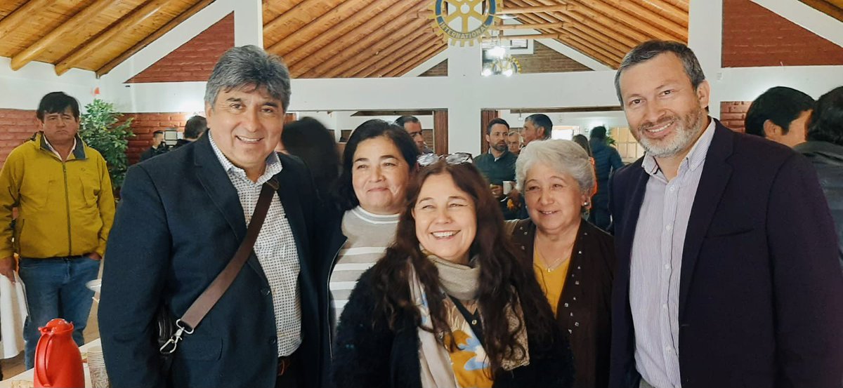 #SantaCruz Hoy se realizó reunión  para beneficiarios PAR Gestión Eficiente de Recursos Hídricos de <a href="/corfo/">Corfo</a> <a href="/GORE_OHiggins/">Gobierno Regional de O'Higgins</a> <a href="/CORE_OHiggins/">Consejo Regional O'Higgins</a> en el que 50 agricultores de #Colchagua y #CardenalCaro serán beneficiados con financiamientos y capacitaciones para fortalecer sus pymes.