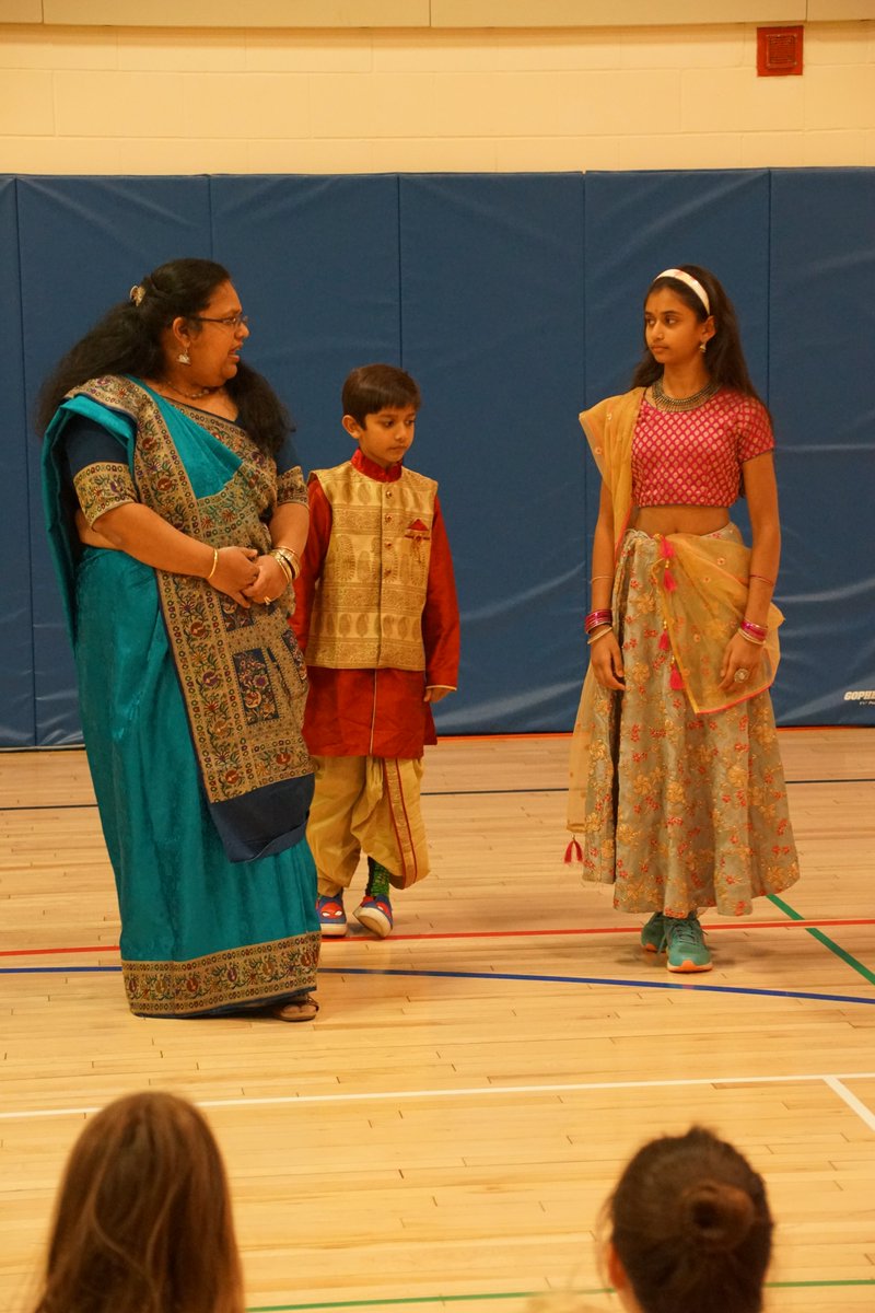 LakeCountryMN's tweet photo. This afternoon our E1 and JH students participated in a special presentation from a parent about Diwali - the Hindu festival of lights. This year it begins on Monday, October 24th. We love when families can share and celebrate their customs with us! https://t.co/amdlXRkbIo