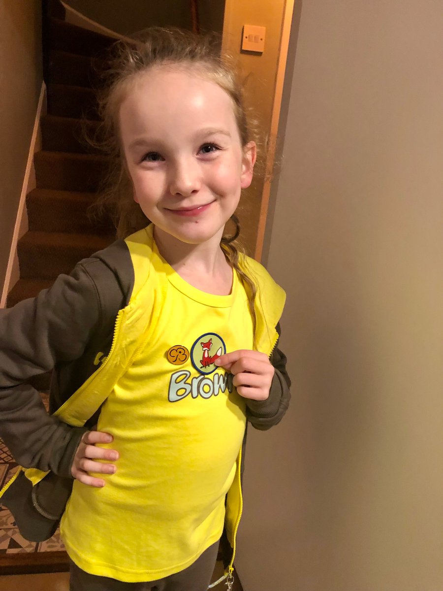 tempest_ruth's tweet photo. One very happy Rian who has tonight become a ‘proper brownie’ after making her promise! @Girlguiding @BeaconAcad  #guides #friendship #fun #lifeskills https://t.co/nER12MB18E