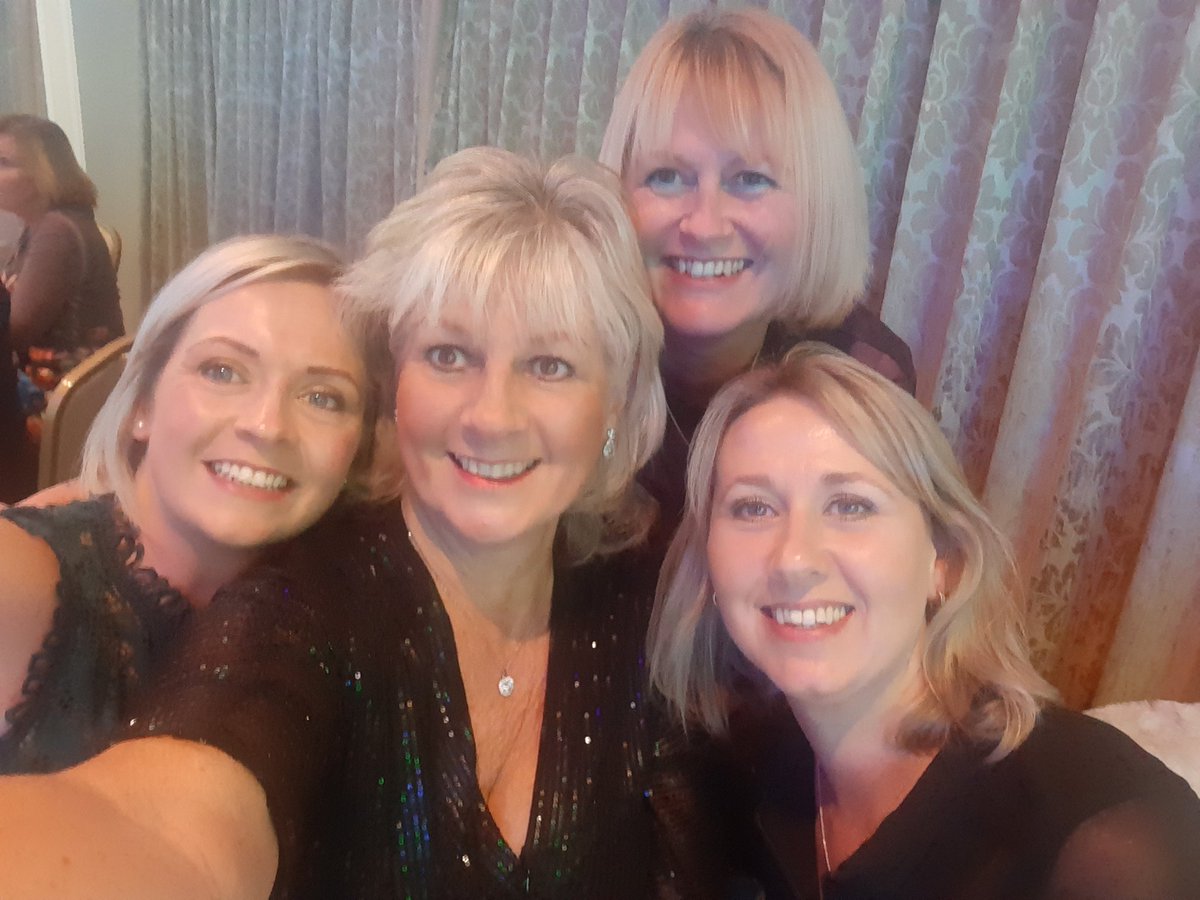 #herehealthcareawards
Wye Valley NHS Trust enjoying the awards evening 🥂