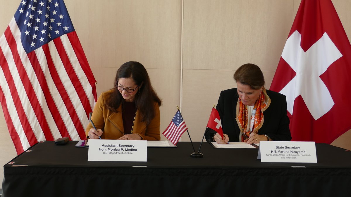 Great event! The U.S. and Switzerland are recommitting ourselves to the promise of quantum information science, where collaboration is key for progress. We'll strengthen the bonds between our countries to advance quantum information science and benefit from its potential. -MM