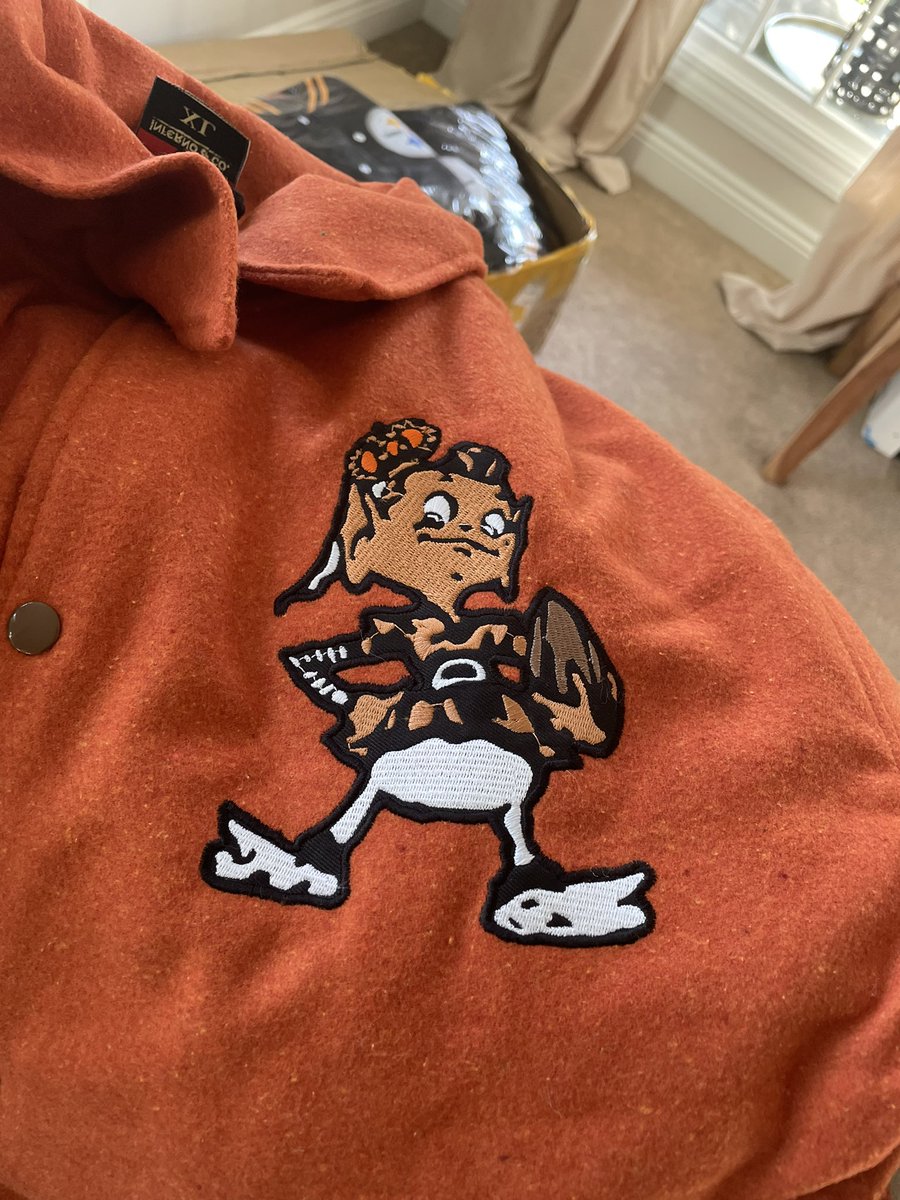 Infernoandco's tweet photo. @reflog18 @HOMAGE Yes that’s cool, but I’d say my 1948 AAFC Champions Replica is a tad tastier…. https://t.co/aaLCvogX67