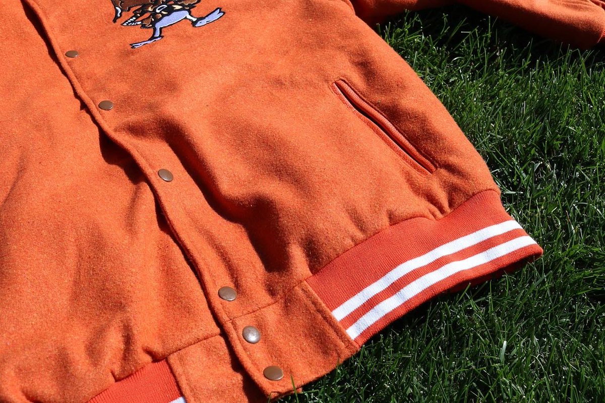 Infernoandco's tweet photo. @reflog18 @HOMAGE Yes that’s cool, but I’d say my 1948 AAFC Champions Replica is a tad tastier…. https://t.co/aaLCvogX67