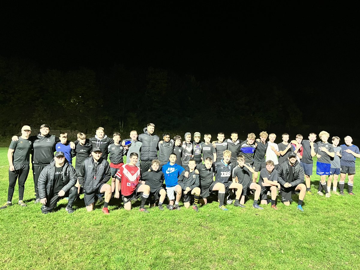 A great session with @TaffsWellRFC Under 14’s & 15’s tonight

Some great characters, good luck for the rest of the season 💭🏉💚 

#ItsNotWeakToSpeak #MentalHealthMatters #InTheCommunity #TacklingTheStigmaTogether