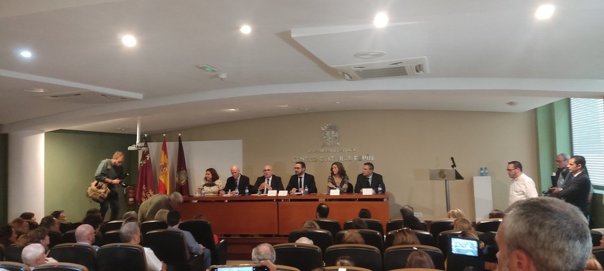 Muy ilusionante la presentación de la nueva Unidad de #Mediacion Intrajudicial de #Lorca, del <a href="/TSJMurcia/">TSJ Murcia</a>  .Aforo completo, gran acogida de todos los estamentos sociales de la ciudad. Empieza una nueva etapa, por una #justicia más amable y #sostenible