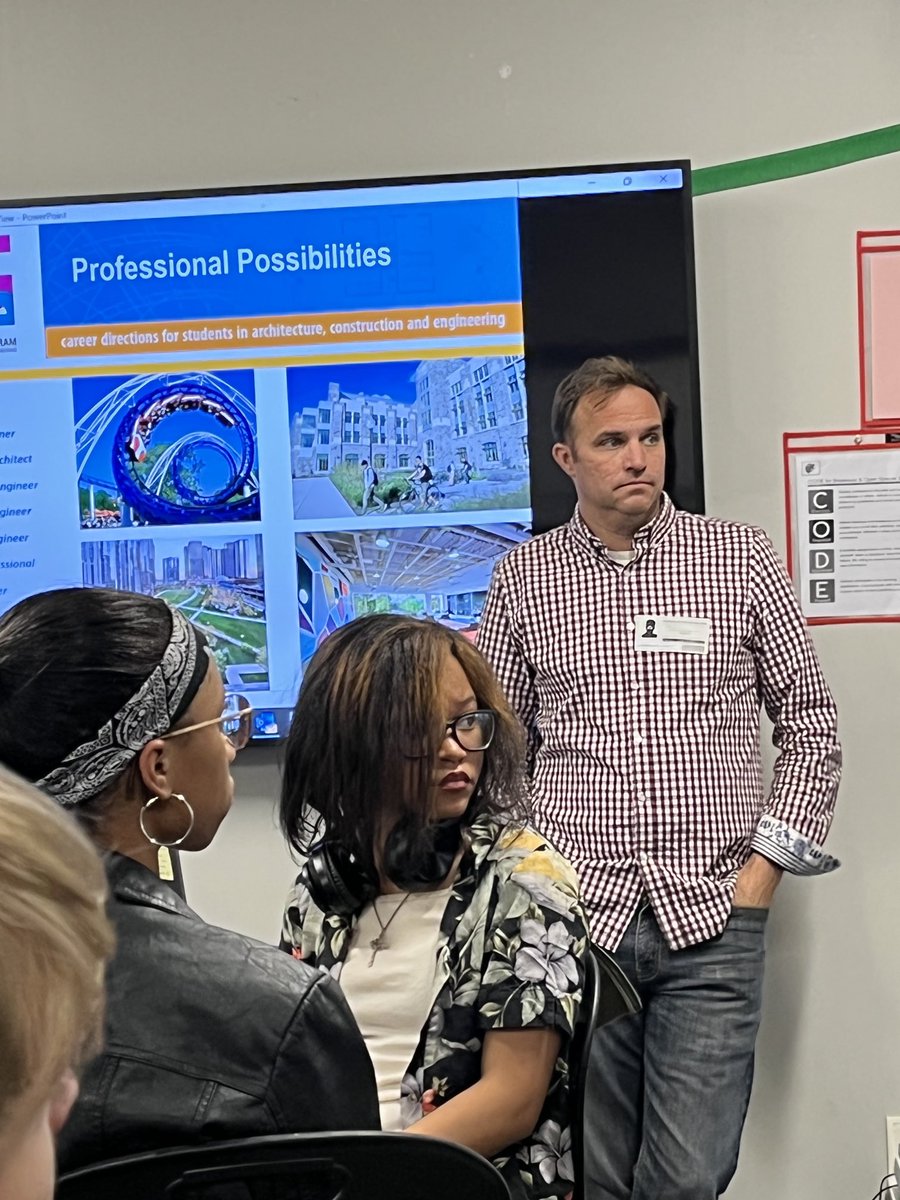 HSHS_AP_Parvaiz's tweet photo. ACE Mentor Program is returning @CodeRVA1 after a successful debut last year. Opportunities for students to interact with the private sector! Thank you Dream Teams! @vt1coop @ACEMentor @aiarva #Architecture #Construction #Engineering #ACEMentors https://t.co/3CllSAy5bV
