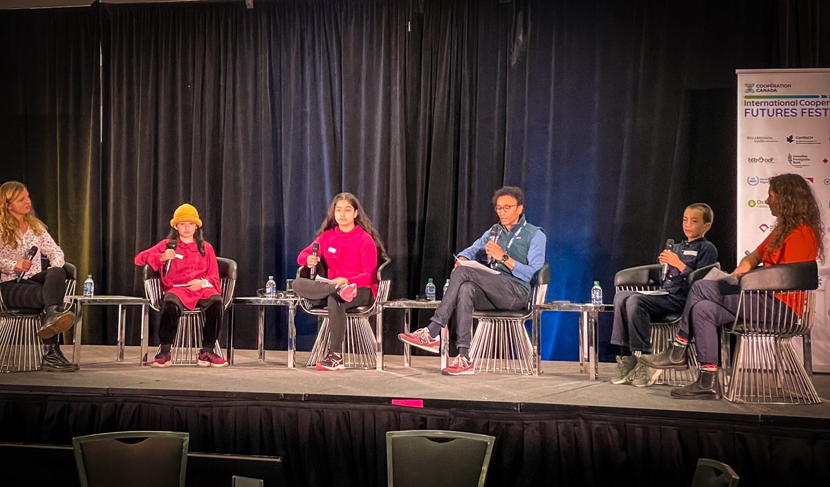 An amazing closing plenary at <a href="/cooperation_ca/">Cooperation Canada</a>’s Future’s Festival with youth at the table, with the mic, and with the power to share insight and learning. Congrats <a href="/vinodrjkn/">Vinod Rajasekaran</a> for inviting these young leaders here!
.
#youth #youthempowerment #internationaldevelopment