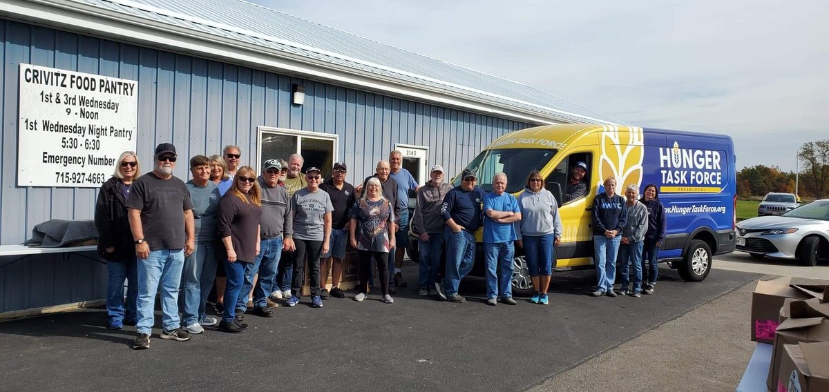 hungertaskforce's tweet photo. Hunger Task Force appreciates our growing partnership with the Crivitz Area Food Pantry and recently made the trip north to distribute #Stockboxes to local seniors and #BadgerBoxes – containing 100% Wisconsin-sourced foods – to those in need! #crivitzwi #Wisconsin #foodpantry https://t.co/NxQZbjsTqj