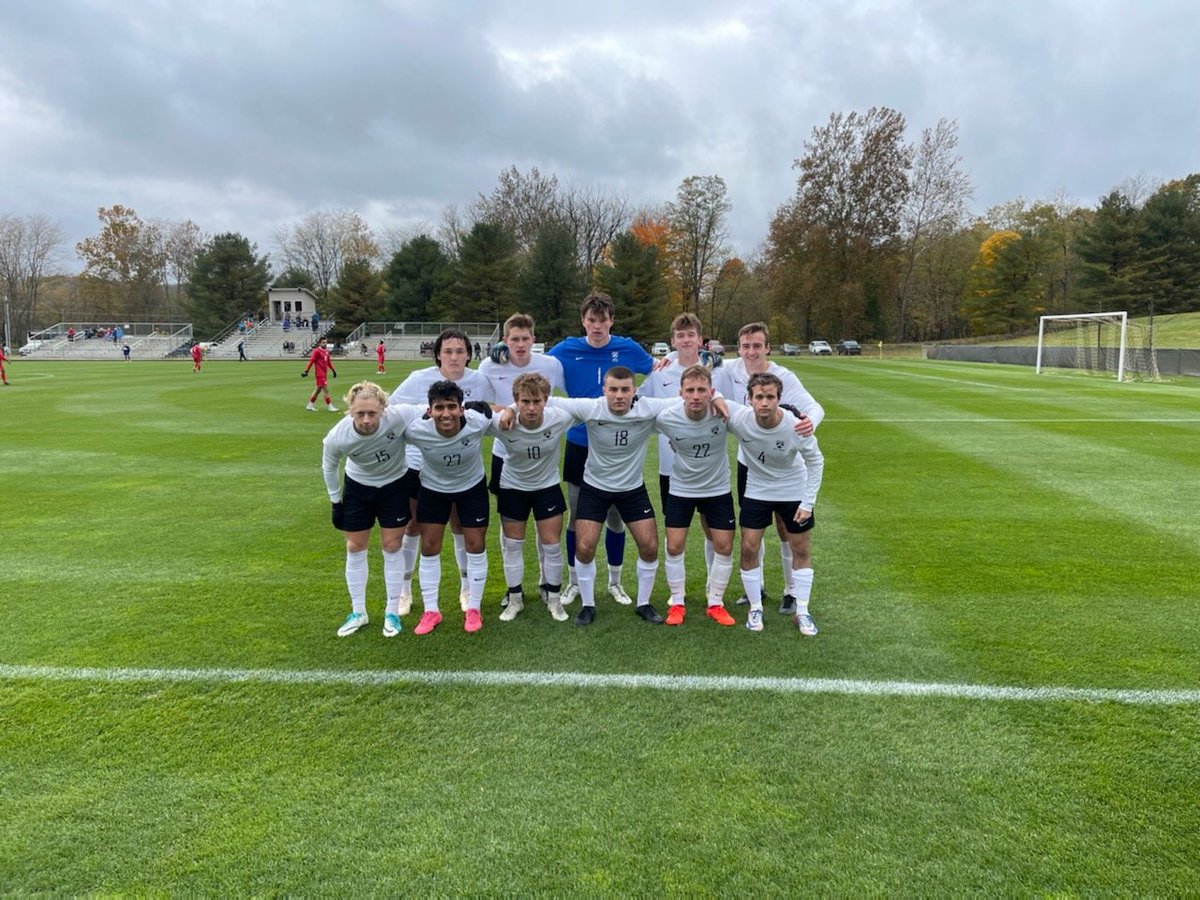 kenyonmsoc's tweet photo. Starting XI v. The Big Red today: Pedreschi, Upton, Muther, Burns, Thesing, Martens, Ramirez, Carson, Nguyen, Dujackovich and Gaese https://t.co/LMEvxZwkLU