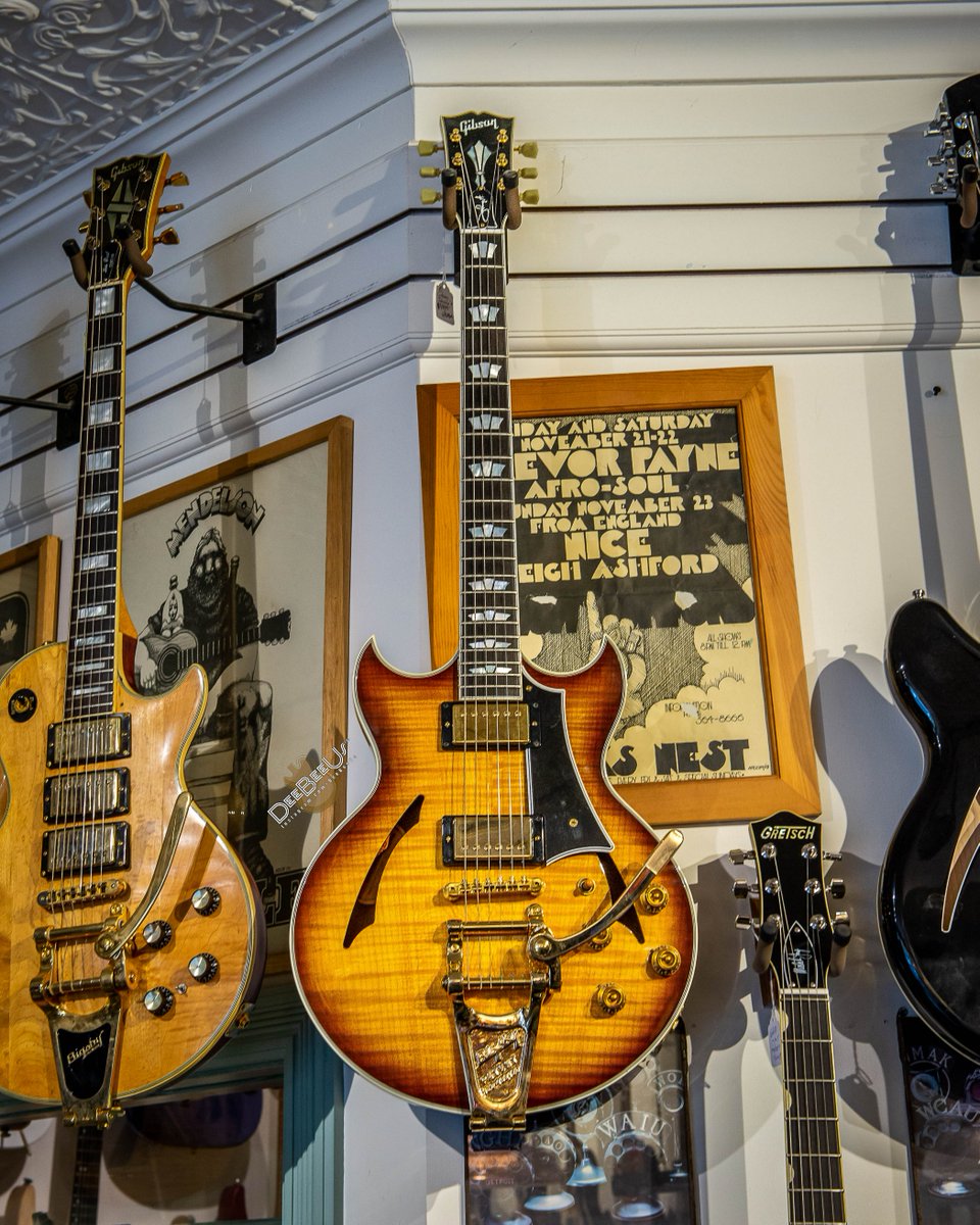 DeeBeeUs's tweet photo. Here are a few from my last visit to @thetwelfthfret:
1 & 2: 2012 #Gibson #JohnnyA Signature.
3: 2008 #Collings #I35 DLXS
4: #Gretsch #MalcolmYoung Signature Jet
#collingsguitar #gretschguitar #acdc #guitarphotography #gibsonguitars #guitar #guitars #gibsoncustom https://t.co/QXnvzd57DD