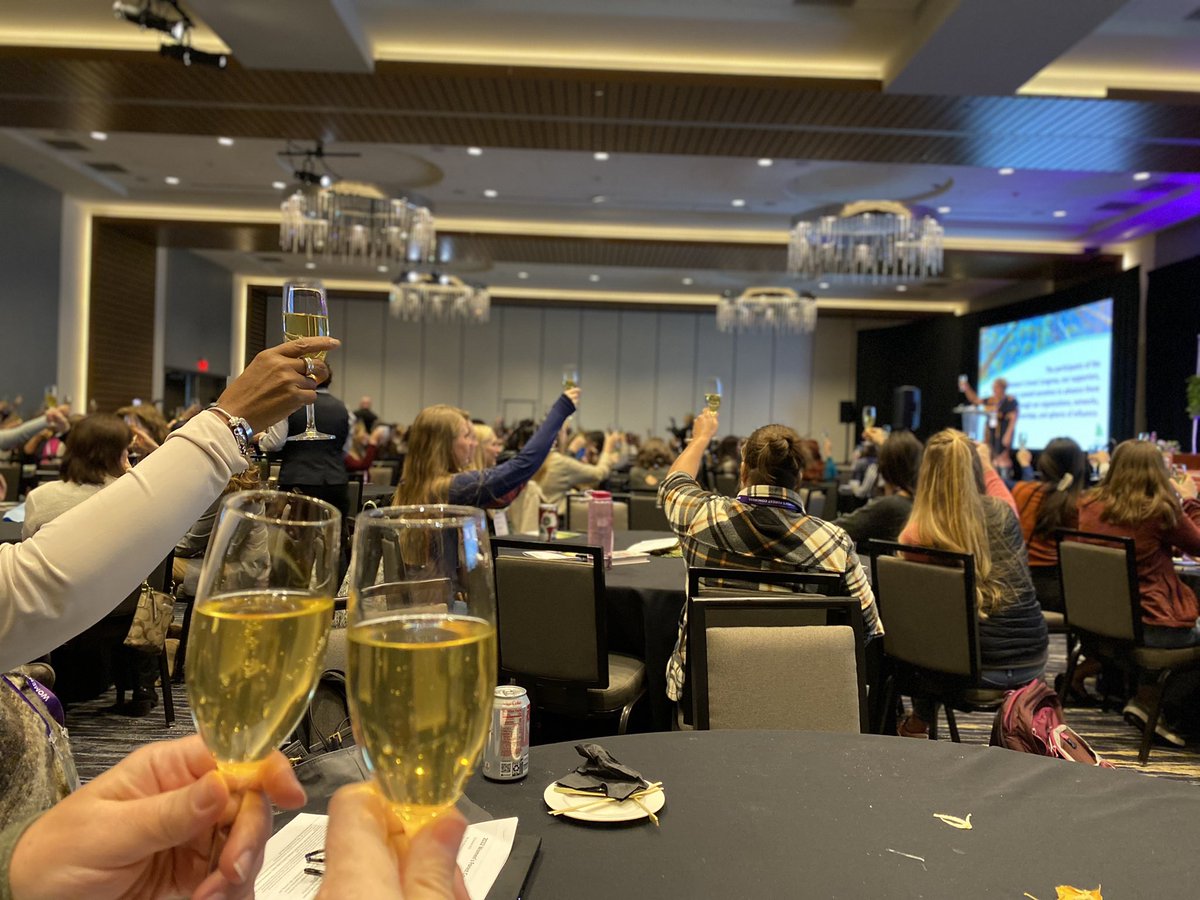 Leslie_Boby's tweet photo. 400 #womenInForestry got together & approved the 14 declarations of the first @WomensForestCng #recruit, #diversify, #support, #storytelling, #inclusiveLeadership, apply models & #CreateSolutions to the #GreatestForestChallenges! #WFC2022 https://t.co/hVpc1aH4ax