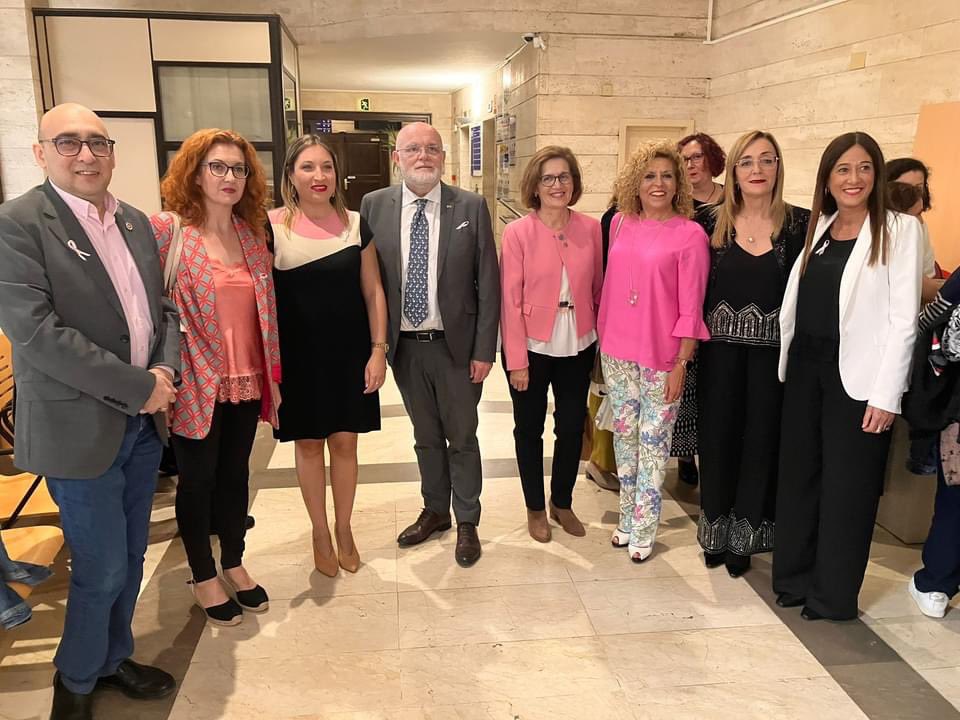 ▶️ 📷 La Unidad de Cuidados Paliativos del Complejo Hospitalario y Universitario de #Albacete (CHUA) obtiene el Premio #Pentesilea 2022 de <a href="/Amacalbacete/">AMAC ALBACETE</a> 👉 castillalamancha.es/node/353643