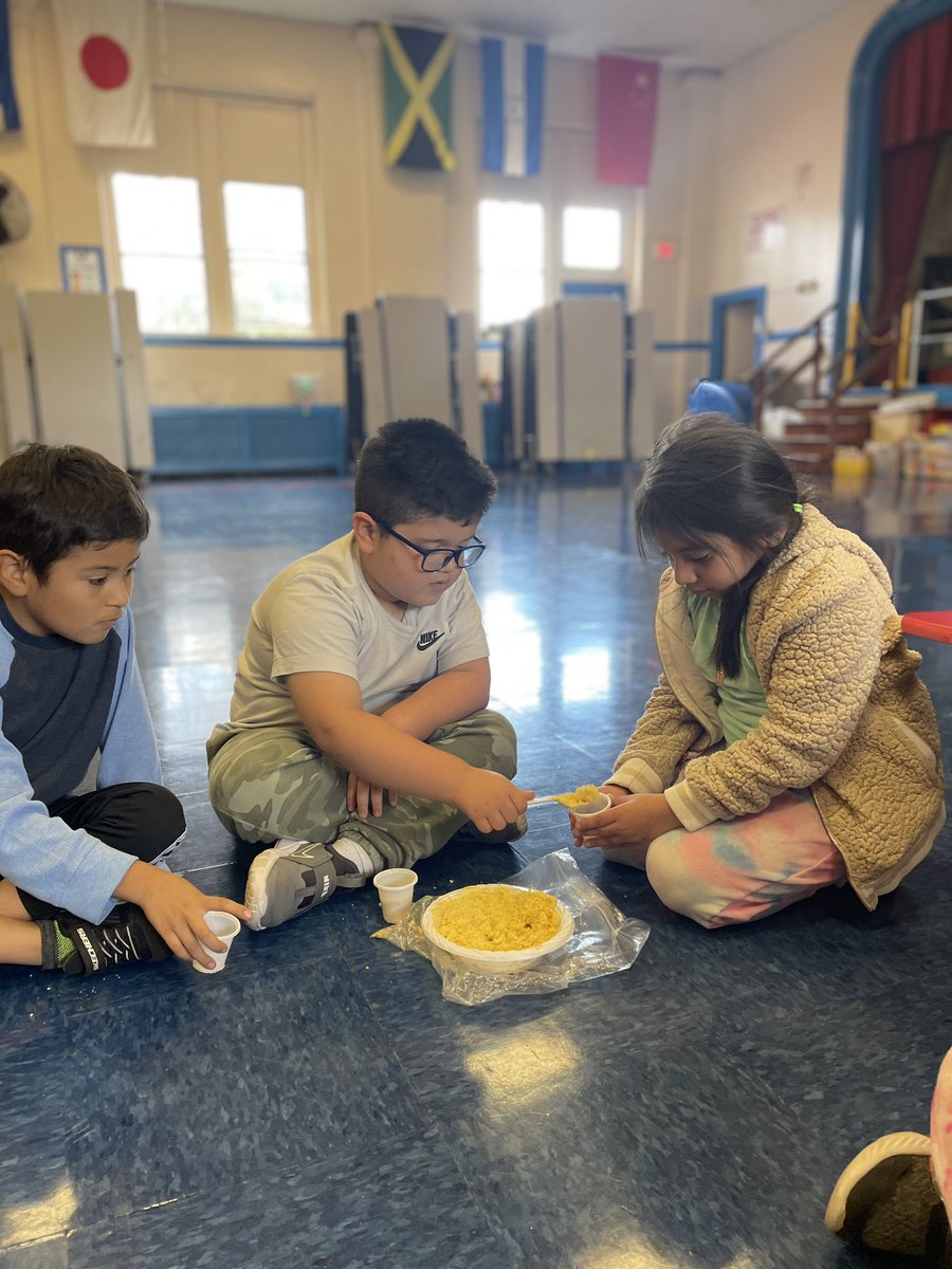 GCSD_STREAM tweet media