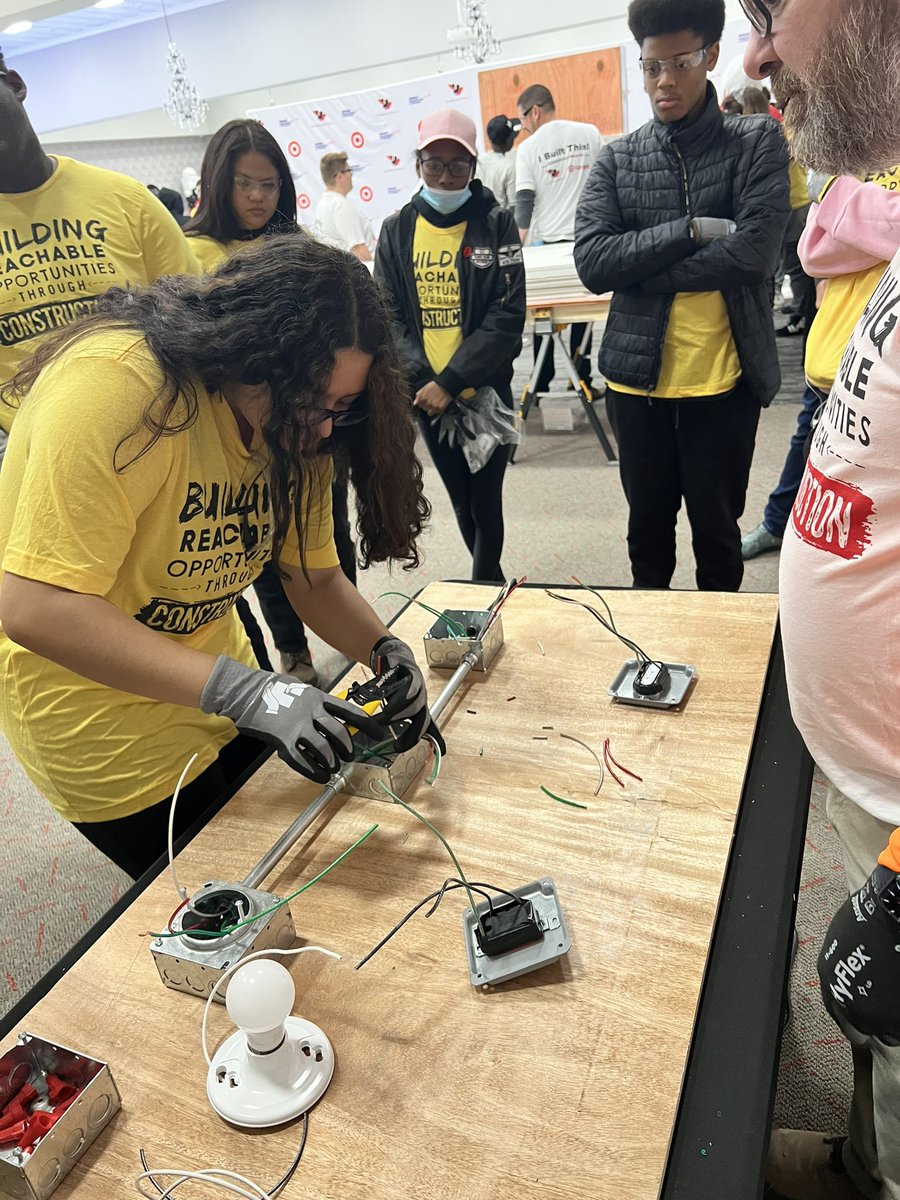 Mariah J. tweet media