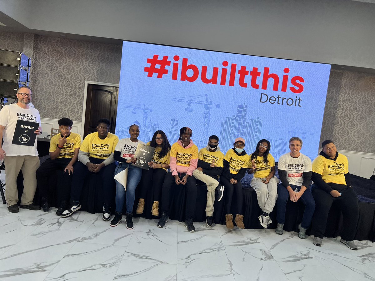 Mariah J. tweet media