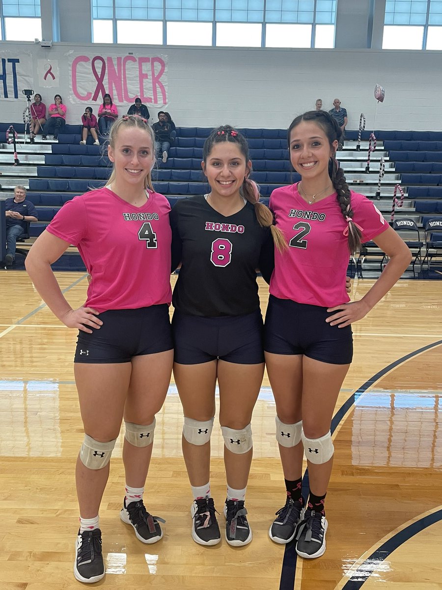 What a great night last night at our Dig Pink Event! Thank you to all who came out to support!! We love our seniors!! 💗🦉🏐