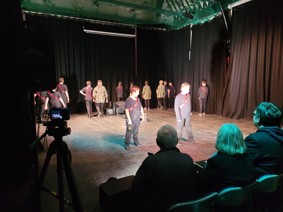 house_lea's tweet photo. Very proud of our students involved in the production of Julius Caesar tonight! Well done all for a fantastic show 👏 https://t.co/iV5kMoaRu8