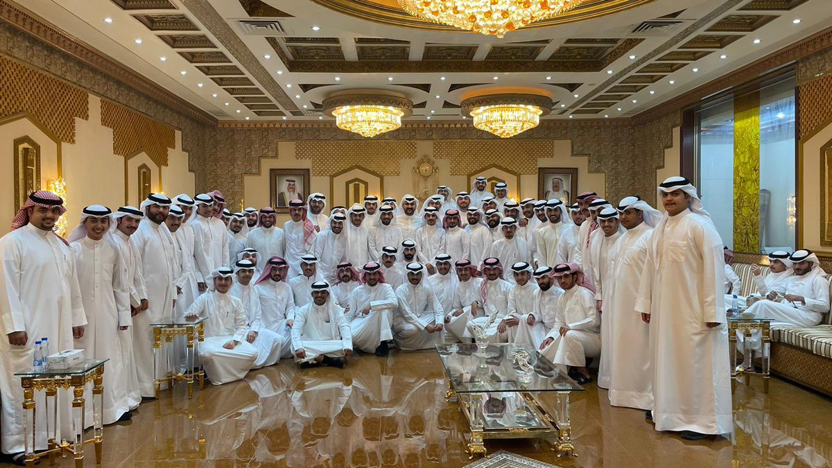 " فَإِذَا عَزَمْتَ فَتَوَكَّلْ عَلَى اللَّهِ "

-
تم بحمدالله تزكيتي

أحـمـد تـركـي نـدا الـذايـدي الـعـنـزي

مرشح ضمن صفوف #القائمة_المستقلة 
للعام النقابي2023/2022
-
ٰ
والله وليّ التوفيق 💛💙
ٰ
#paaet
#القائمة_المستقلة