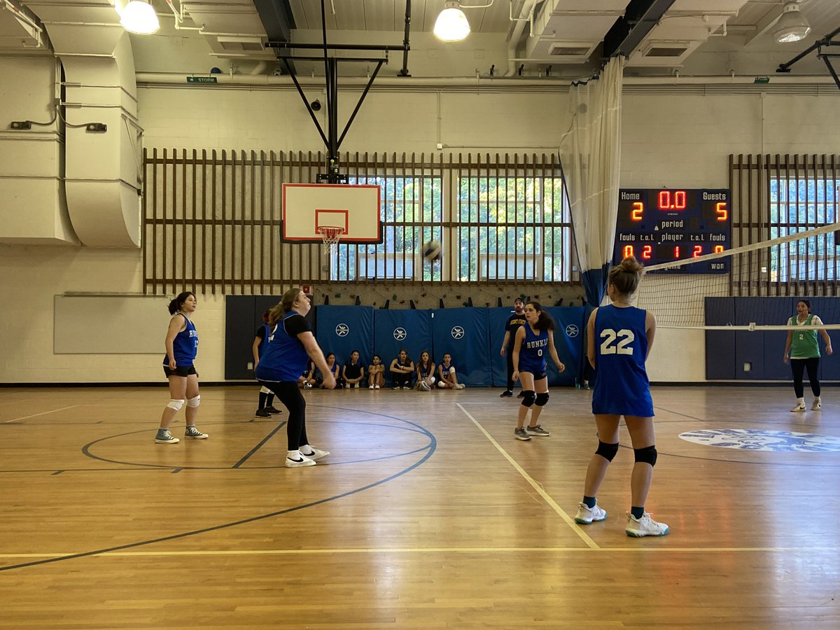 Girls take on Pierce today #Runklestrong