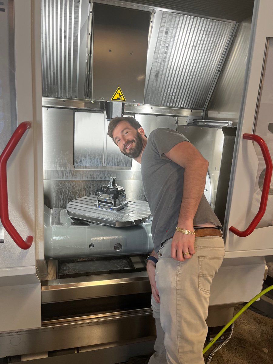 GoToImpulse's tweet photo. The new 5 axis mill is up and running, we're making parts!
Way to go Paul Seebacher, VP of Manufacturing!
#Impulse #GoToImpulse #AccessAnyOrbit #Manufacturing #5axismill https://t.co/62K6Yu9MS8