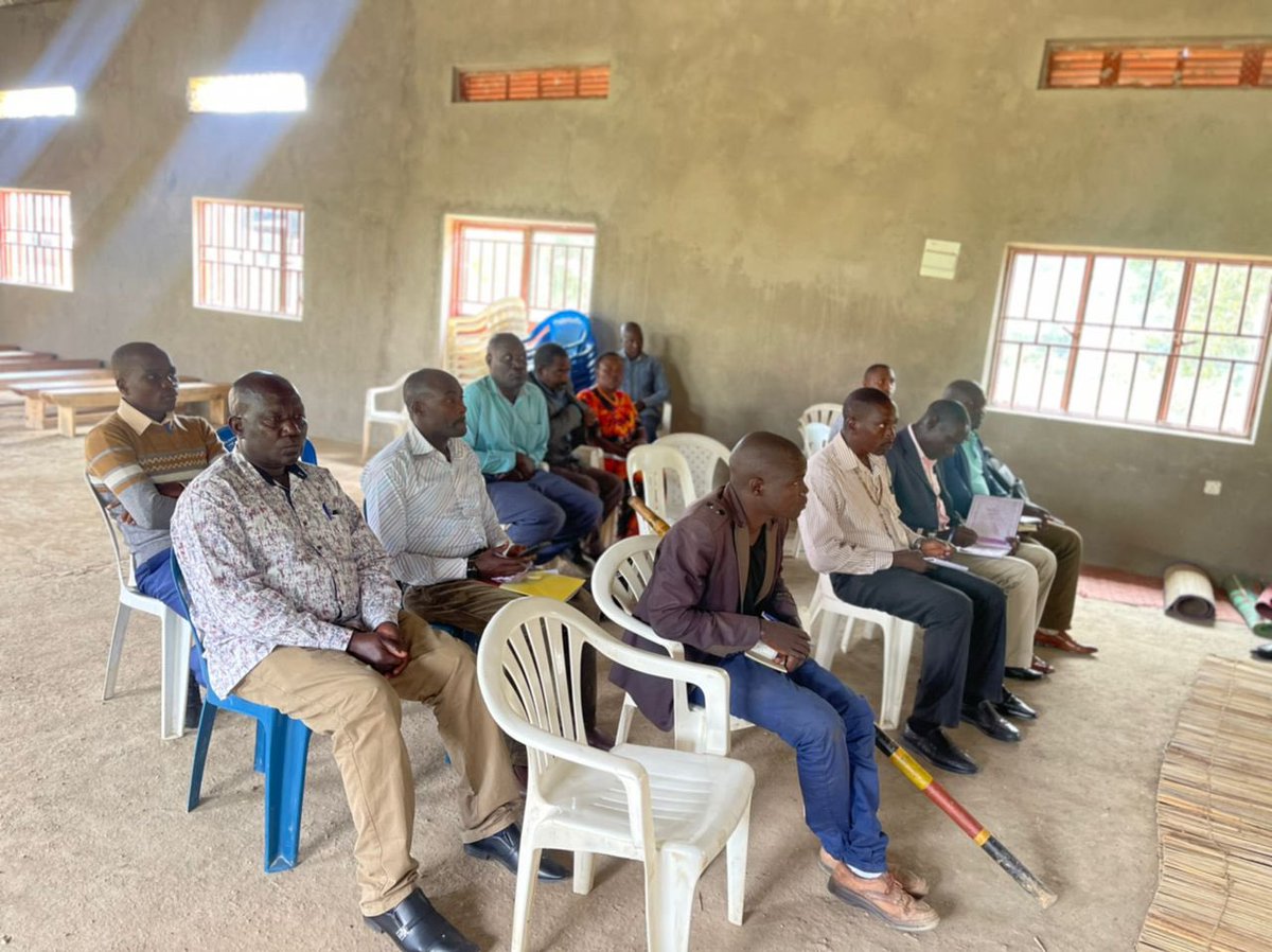 #MWEworks: <a href="/min_waterUg/">MINISTRY OF WATER AND ENVIRONMENT 🇺🇬</a> through WSDF–South West carried out an exercise to assess the Water Supply needs for Buyamba County in Rakai District so that water services are reached to the population and accessed in the area. <a href="/HonSekindi/">sekindi aisha</a> <a href="/GovUganda/">Government of Uganda</a> <a href="/okidi64/">Dr. Alfred Okot Okidi</a> <a href="/ESeruwu/">Enoch Mwanje Seruwu</a> <a href="/Parliament_Ug/">Parliament of Uganda</a>