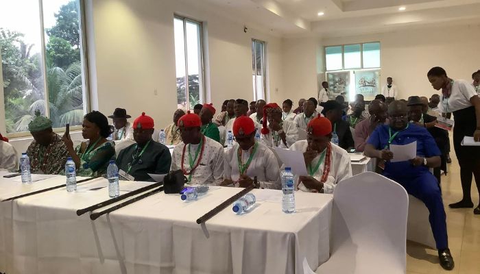 BusinessDayNg's tweet photo. Host Community: Oriental Energy adopts PIA, Regulations for tangible Developments https://t.co/w3yhvYKbgb https://t.co/5f45VbQxoH