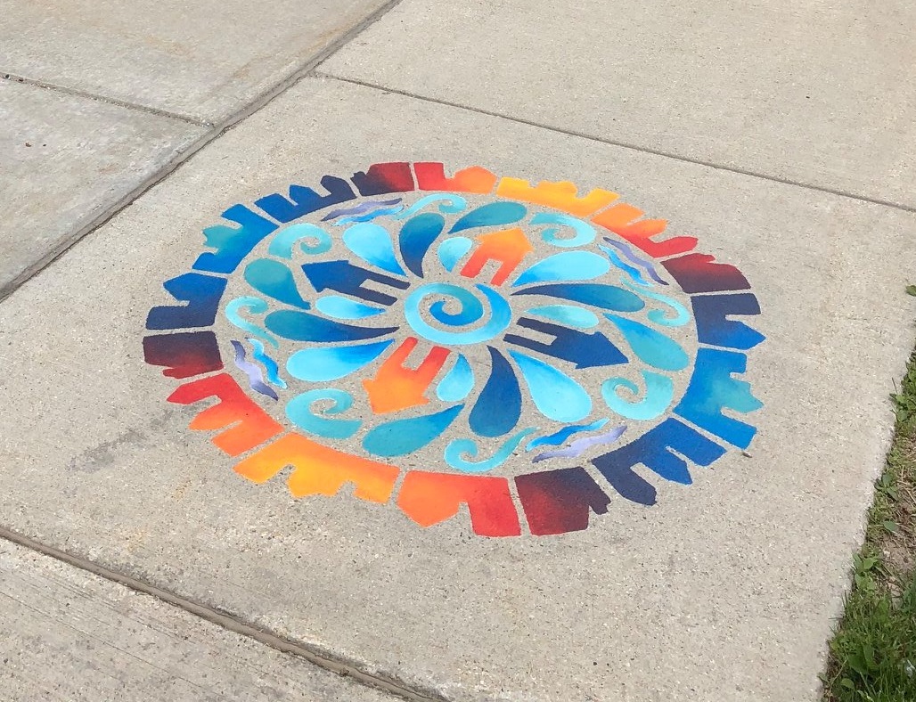 Enjoy fall in the city with the NEW #WaterCurrentTour! 
💧 The self-guided tour runs thru <a href="/Walkers_Point/">Walkers Point MKE</a>, Water Technology District &amp; <a href="/HarborDistrict/">Harbor District</a>. 
💧 Sidewalk art guides visitors to nearby water assets.
💧 Education signs highlight water science, history &amp; local attractions.