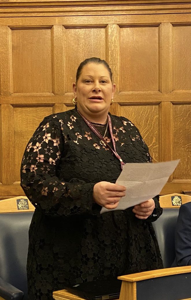 CroydonTories's tweet photo. And congratulations to Cllr Adele Benson for another fantastic Maiden Speech!
As the first ever Conservative Councillor for #NewAddington North & #Fieldway, we know you will be its fiercest ever advocate - and that you will never take βnoβ for an answer. https://t.co/ArejshaRAi