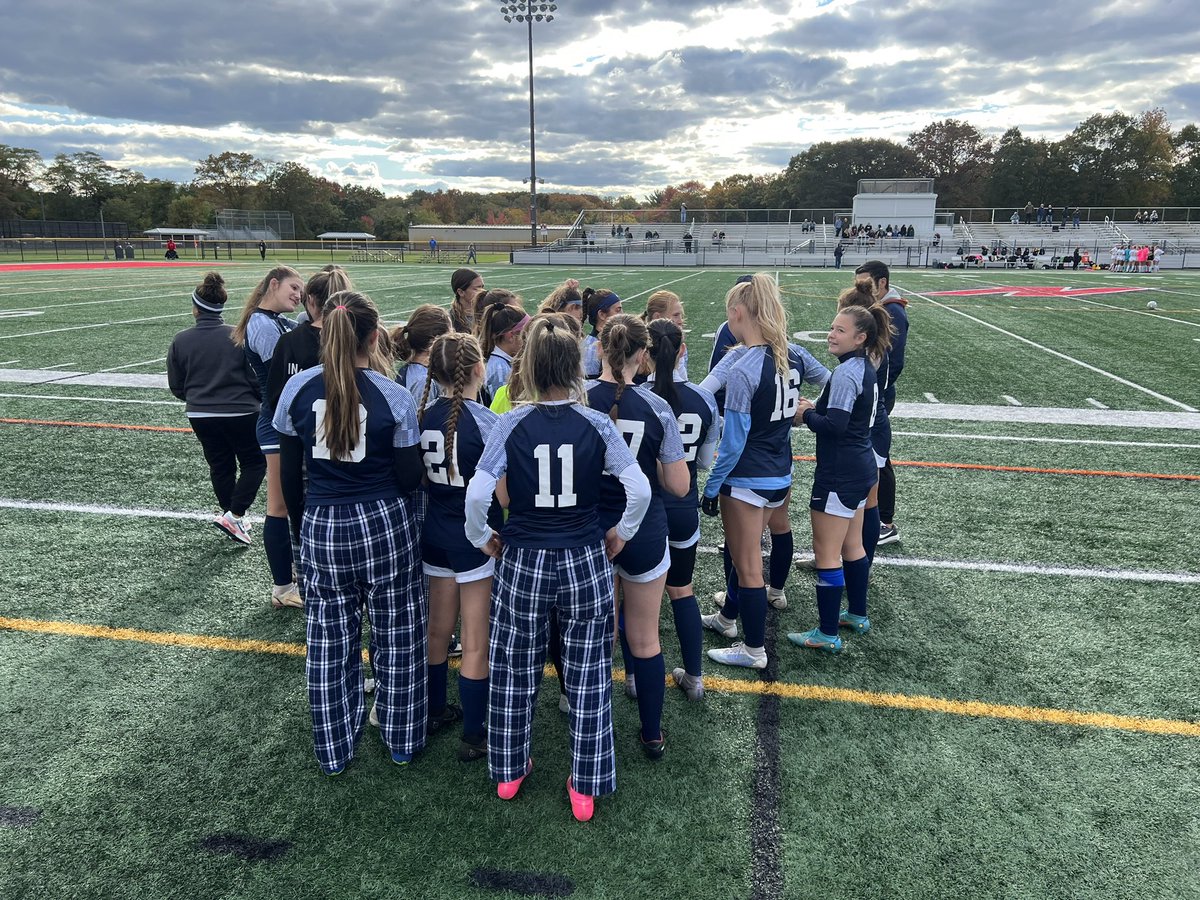 Michele England tweet media