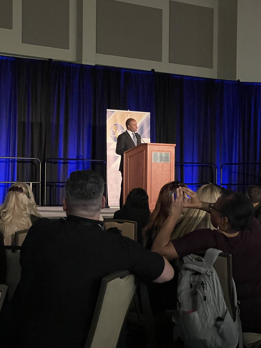 EvelineHuh's tweet photo. The #ABCUSD Special Programs team representing at #PartnersInProgressCAC and meeting @TonyThurmond! #abcstories @SSmithABCPIO @mep_abcusd https://t.co/Oy2FHxfFnZ