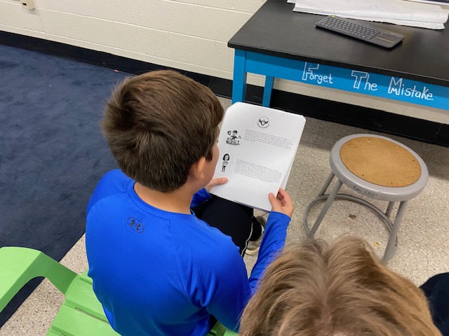 Mrs_Csengeto's tweet photo. Team 7-1 - The Mighty Monkeys - are on the case! They have a mystery to solve! Which homeroom team will crack the case first!? #collaboration #middleschoolisfun https://t.co/9iOgZ1dlzx