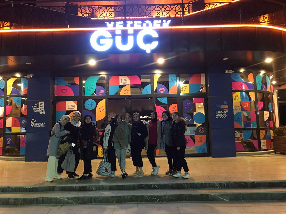Kemer Mahallesi havuz etkinliğini gerçekleştirdi.