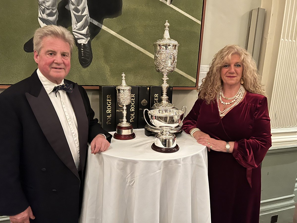 Incredibly proud to present the cup for the First Ladies Bathurst Cup, 100 years after Lilias, Countess Bathurst presented the inaugural Bathurst Mens Trophy. A joyful week of amazing real tennis, played by true sports from GB, Australia, the US, and France.