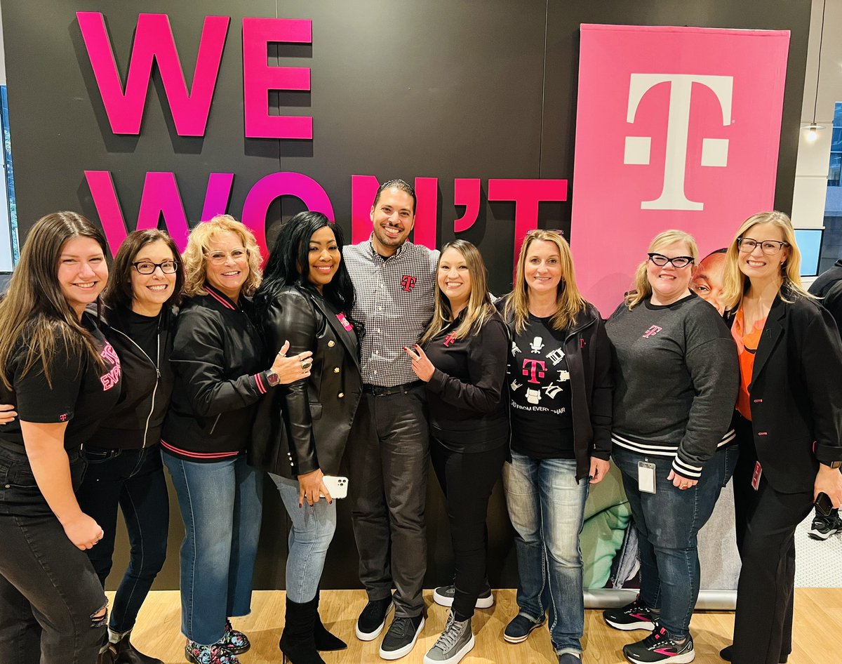 Mindy Reinoso tweet media