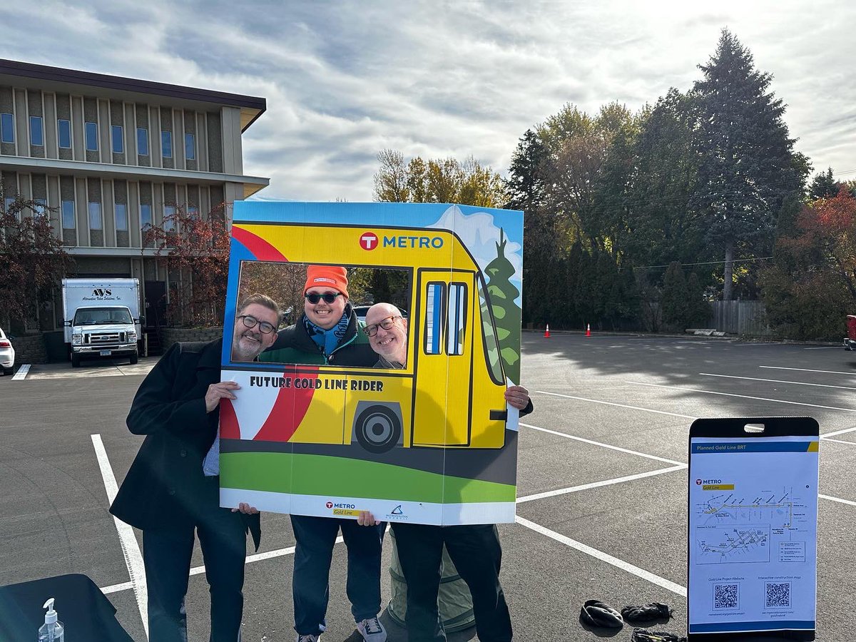 nathan_bakken's tweet image. Exciting day in the east metro of the Twin Cities. METRO Gold Line construction is underway! Looking forward to more fast, frequent, and all day transit! #busrapidtransit #metrotransitmn #goldlinemn
