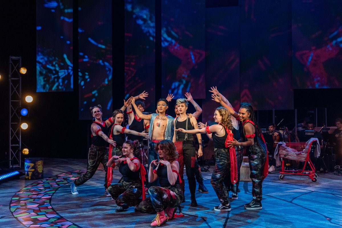 WConservatory's tweet photo. American Idiot

📸Phillip Hamer Photography https://t.co/cztg6elYu3