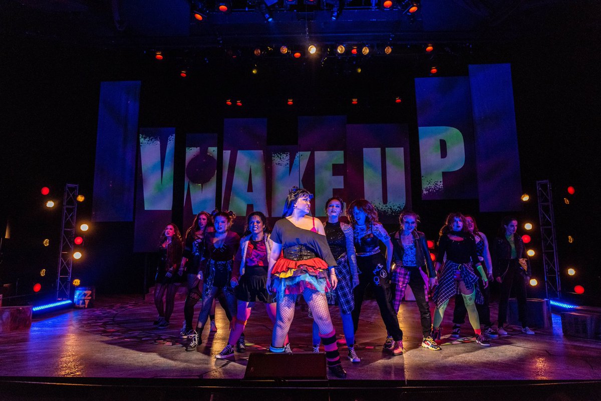 WConservatory's tweet photo. American Idiot

📸Phillip Hamer Photography https://t.co/cztg6elYu3