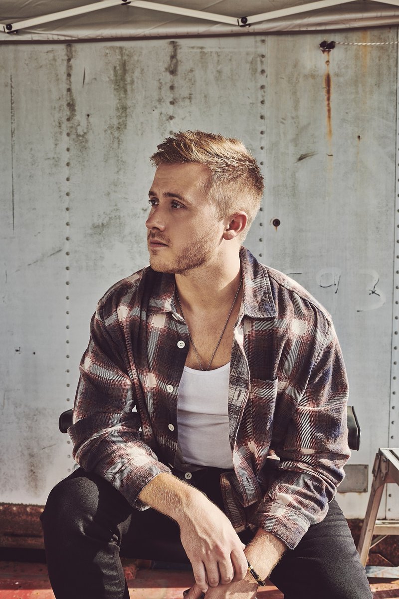 PeachtreeEnt's tweet photo. Can't wait for a 💥 SOLD OUT 💥 show with @COREYKENT at @eddiesattic this Friday! See y'all there!
#CoreyKent #WildAsHer #HoodOfThatCar #HowYouKnowYouMadeIt https://t.co/DBHbY0d23g
