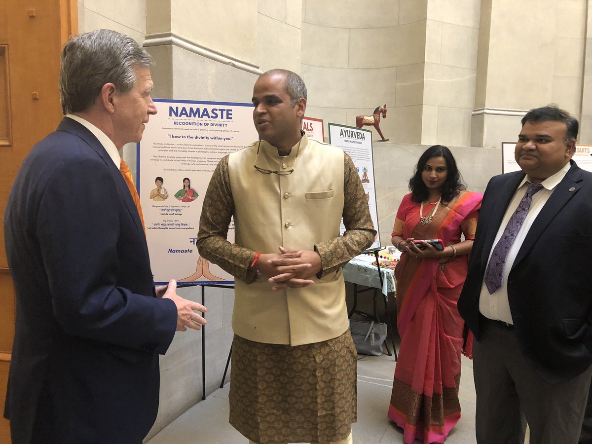 Thank you @NC_Governor for stopping by to visit our current exhibit “Darshana: A Glimpse into Hindu Civilization” and speak with community members. October is #HinduHeritageMonth! Exhibit is on view through 10/29 ncdcr.gov/news/press-rel…