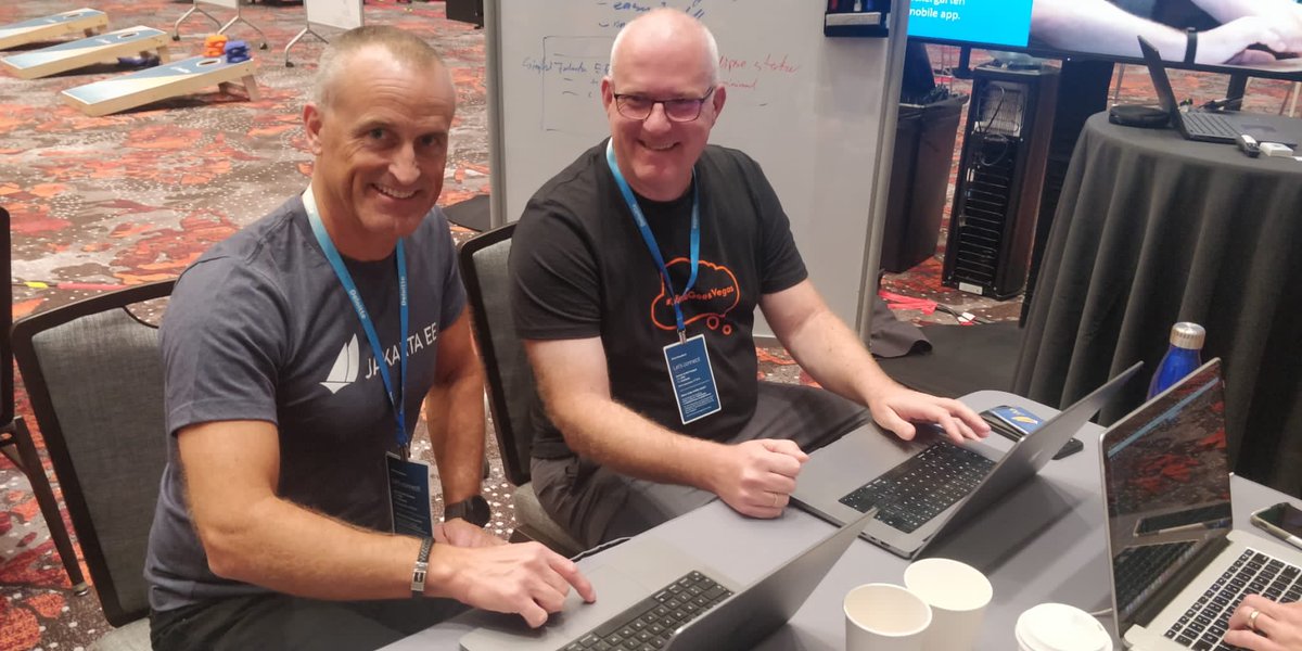 IvoNet's tweet image. Having fun hacking with @ivar_grimstad at #JavaOne. Made my first actual contribution to Jakarta EE! #oraclecloudworld