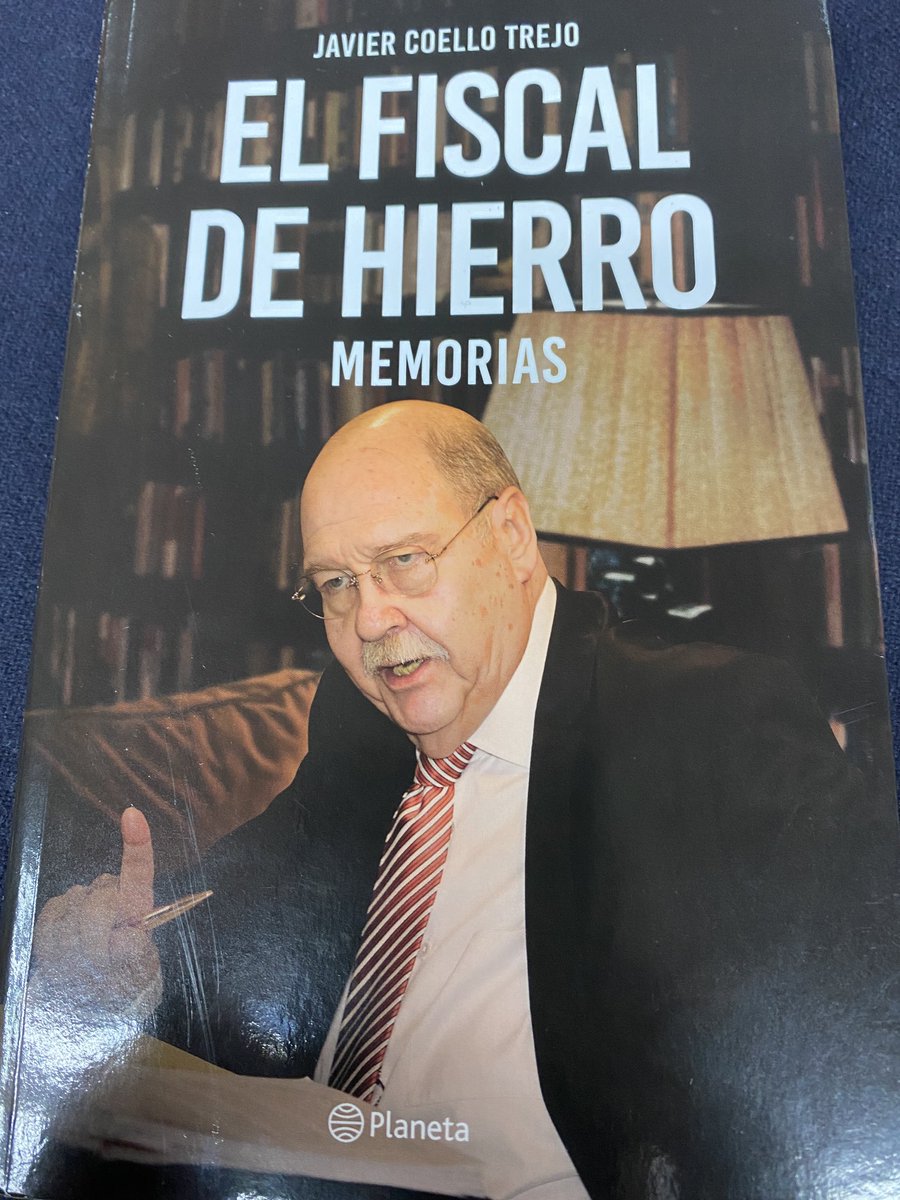 arturonahle's tweet photo. Una delicia leer “El Fiscal de Hierro” del legendario abogado Javier Coello Trejo. Bienvenido a Zacatecas y muchas gracias por su amable invitación a comentarlo en la ⁦@NotiUAZ⁩ https://t.co/X8KMD1e4PN