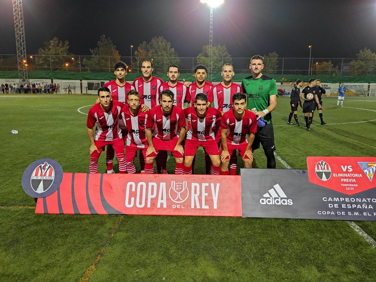 elchiringuitotv's tweet photo. ⚽️✅¡FINALES en la 𝐏𝐑𝐈𝐌𝐄𝐑𝐀 𝐑𝐎𝐍𝐃𝐀 de #CopaDelRey!

👉@cdamigo 0-3 @CDFuentesOf
👉Ceuta 6 de Junio 0-3 @CDAlcora
👉@CD_Algar 4-1 @melillacd
👉@CDSantaAmalia 2-1 @UniversitarioF2 

¡Nos vemos a las 23.45h en MEGA! https://t.co/TcrrW9EBrE