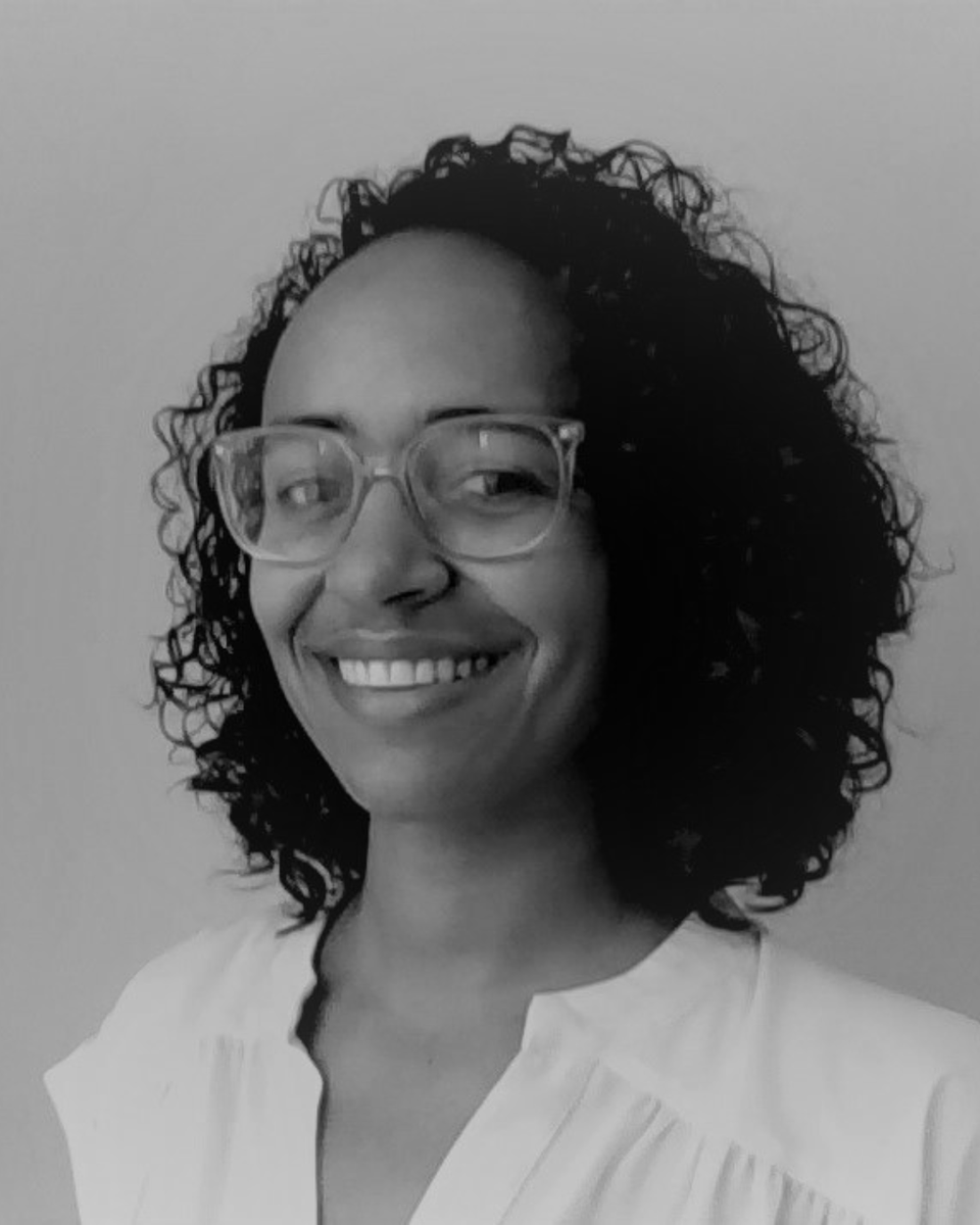 UjimaBoston's tweet photo. TONIGHT at 6PM: Behind and Beyond the Bond with Chelsea McDaniel of @activestHQ! 📌 Join us on Zoom, https://t.co/oUQ5xaHoK3 https://t.co/FGJJEjtAxe