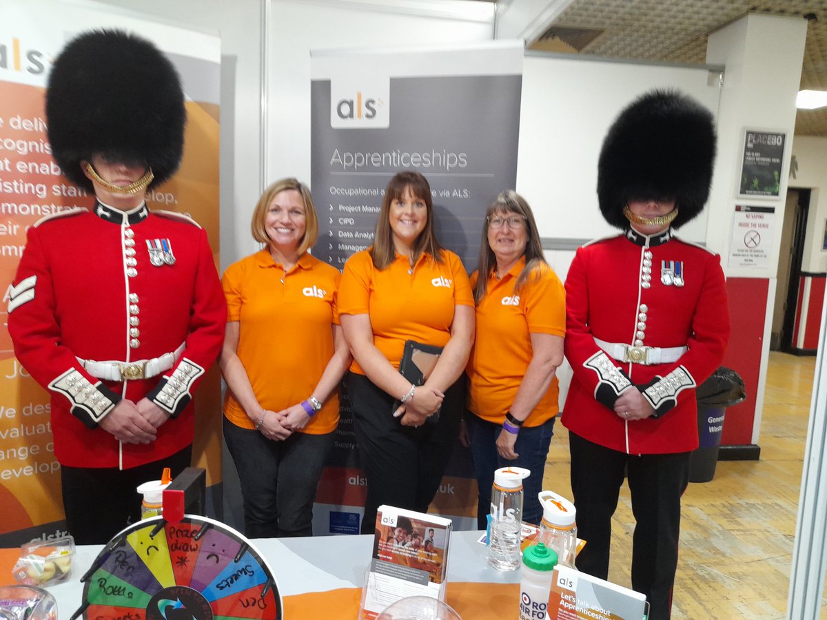 We loved our first day exhibiting at #SkillsCymru and even made some new friends, <a href="/WelshGuards/">Welsh Guards</a>!

If you are aged 16+, pop down and speak to our staff at the Motorpoint Arena today📣

We are on Stand 76📍