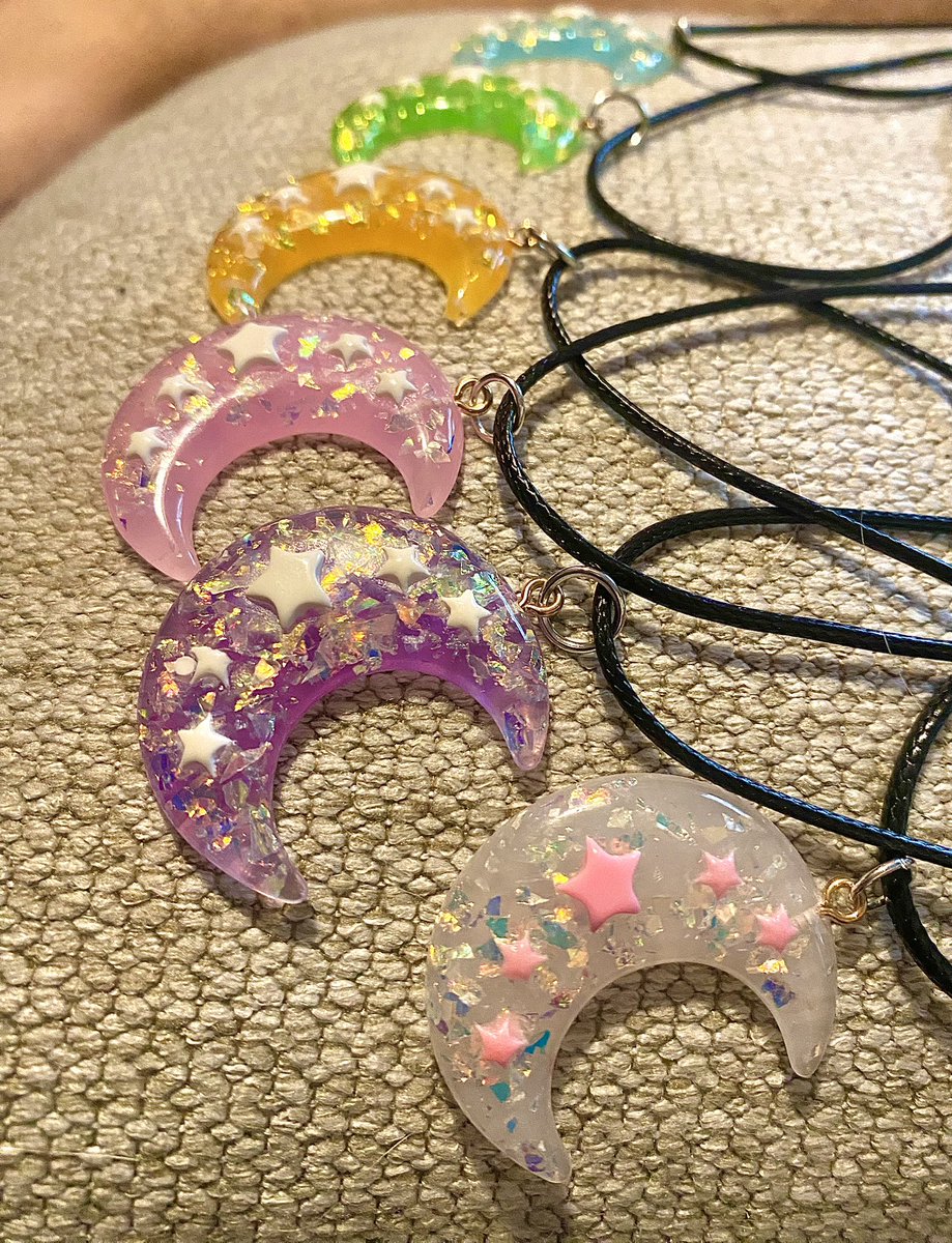 🌙🌈✨ moons for days ✨🌈🌙