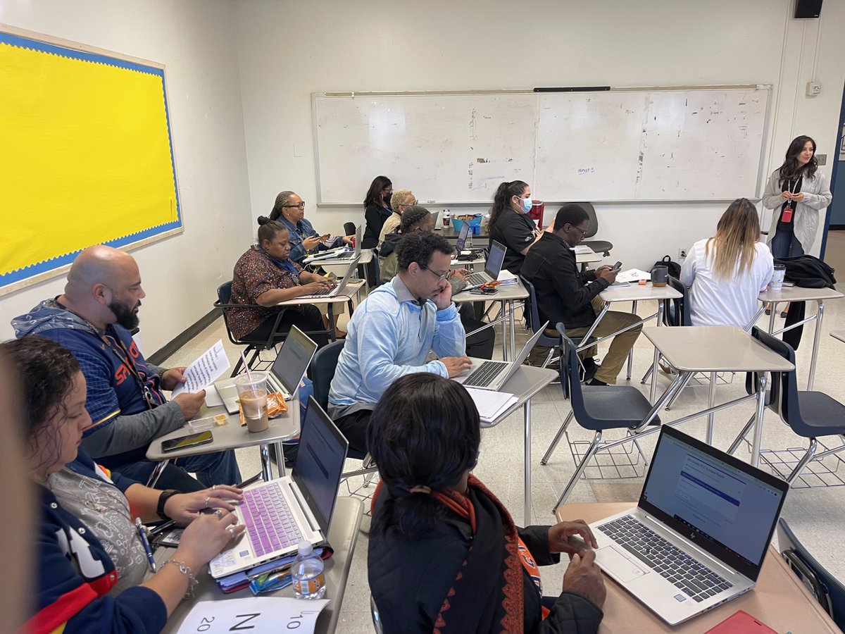 Todd_Rigney's tweet photo. Hey @HISD_Inst_tech! At @MMAFAHISD #StudentTechTeam members created #EscapeRooms using their @dpvils Chromebooks &amp; @Google #Forms &amp; showed teachers how to create their own during Grade Level PLCs. Building capacity in all! Another 'unlocked' step on our #HoustonISDVILS journey! https://t.co/kydPfYI0ut
