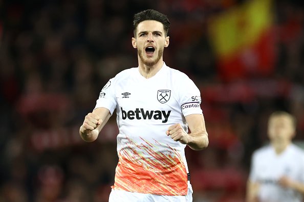 danwoff98's tweet photo. Declan Rice’s game by numbers vs. Liverpool: 

95% pass accuracy 
93 touches 
19 final third passes completed [ 🥇]
11 ball recoveries [ 🥇 ]
8/9 long balls completed 
2 chances created
1 big chance created

Outstanding. 👏🏼 https://t.co/C1ZGkOQPZD
