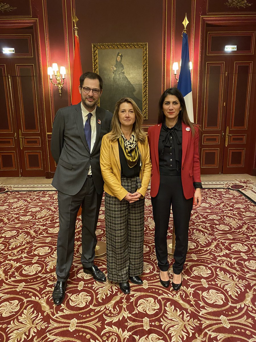 ZabounianD's tweet photo. Merci à Ambassade d'Arménie en France / ՀՀ դեսպանություն Ֆրանսիայում, son Excellence Madame Hasmik Tolmajyan, pour son invitation à participer  au 31eme anniversaire de la Fête nationale de la République d’#Arménie.  

La mobilisation continue 

#StandWithArmenia https://t.co/S6PSTcXmde
