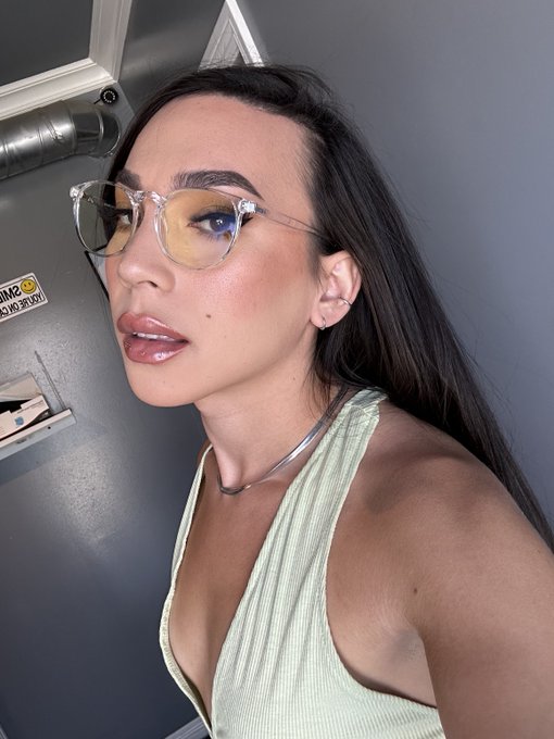 TW Pornstars - Kasey Kei. Pictures and videos from Twitter.